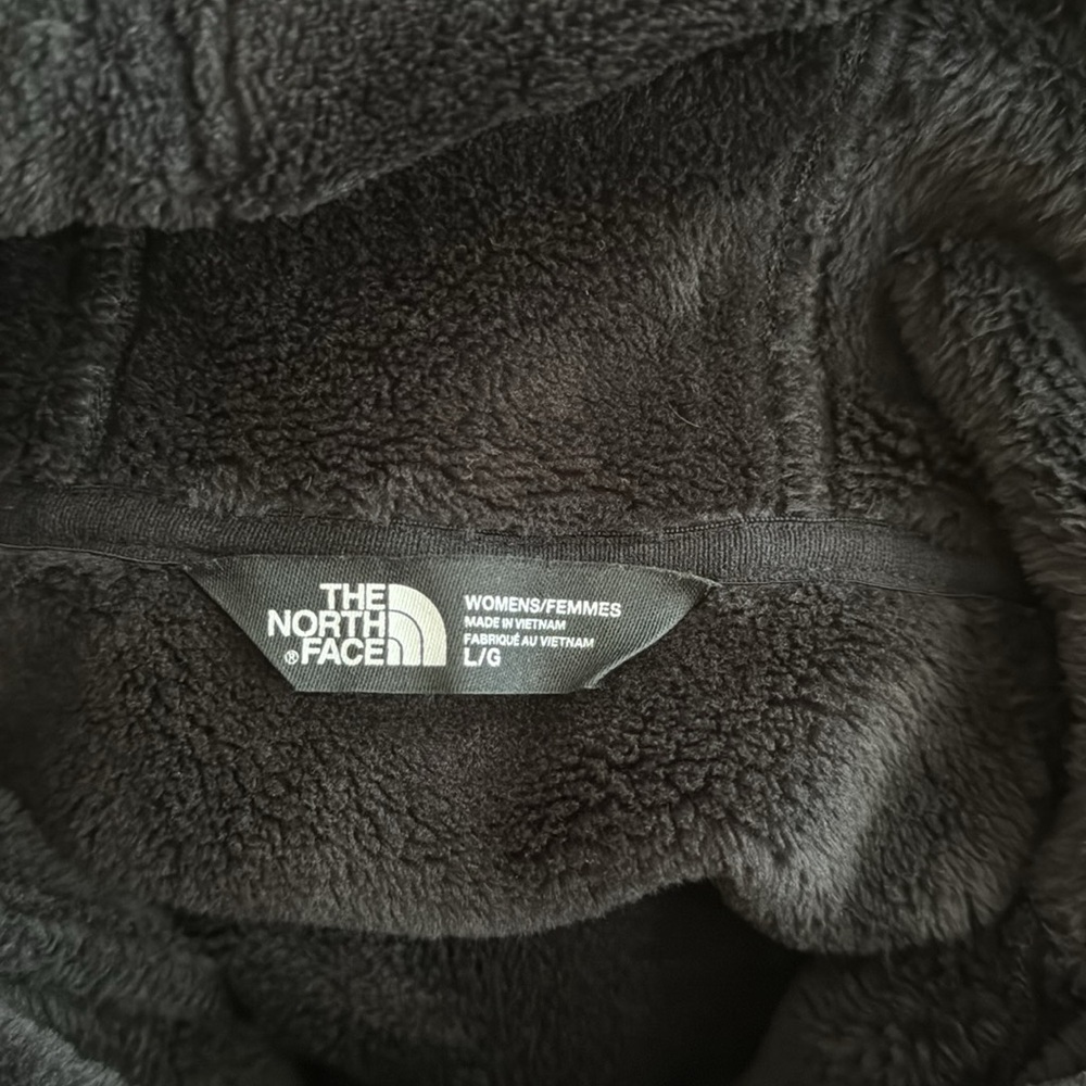 North Face Women’s Hoodie - Picture 5 of 5